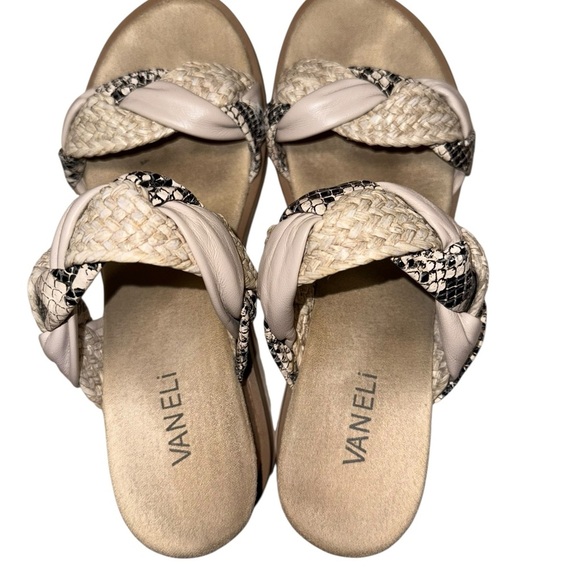 Vaneli® Chelsa Leather Cutout Slide Sandals – Size 8.5 - Picture 7 of 8